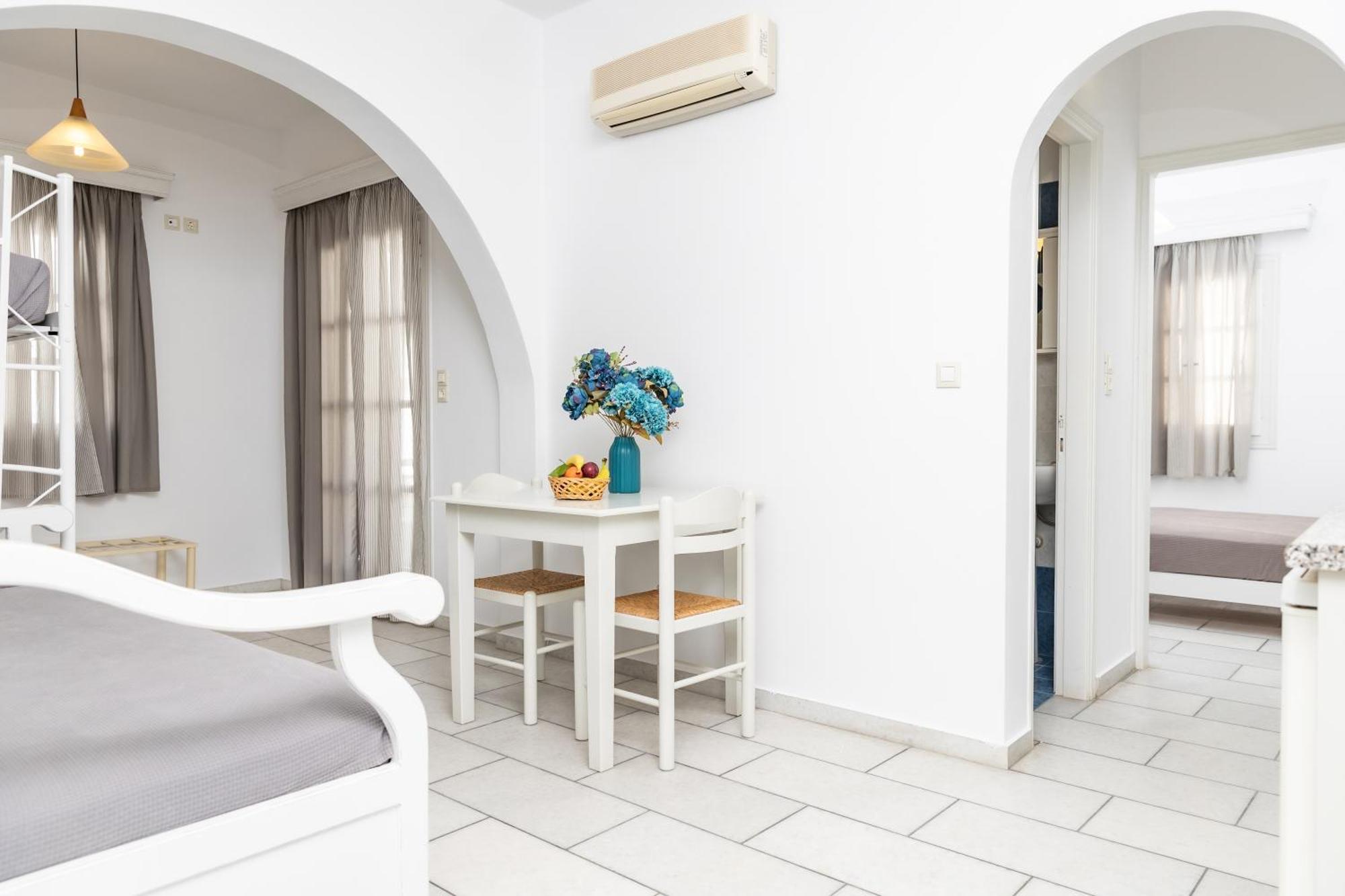 Depis Studios & Apartments Naxos City 외부 사진