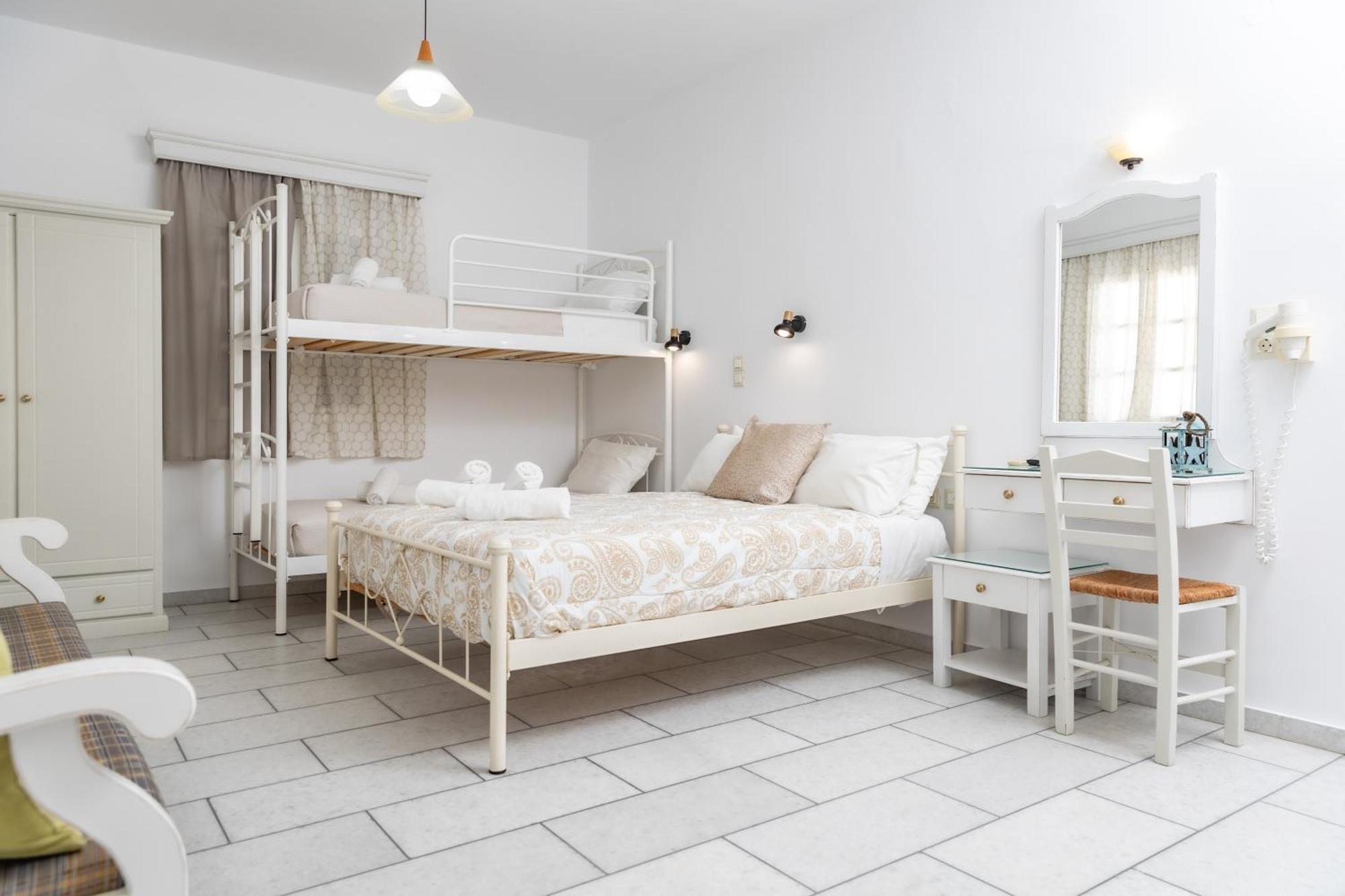 Depis Studios & Apartments Naxos City 외부 사진
