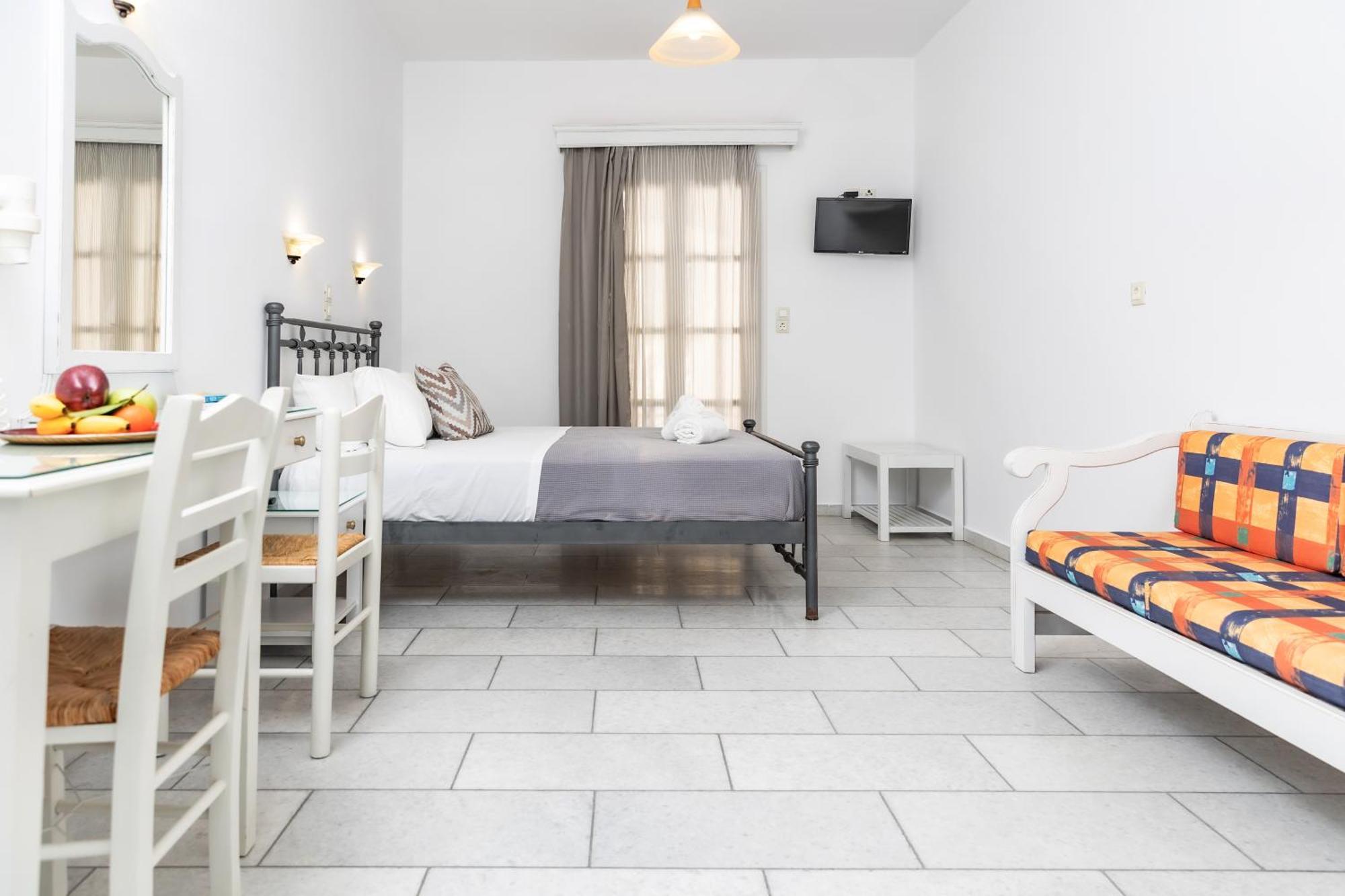 Depis Studios & Apartments Naxos City 외부 사진