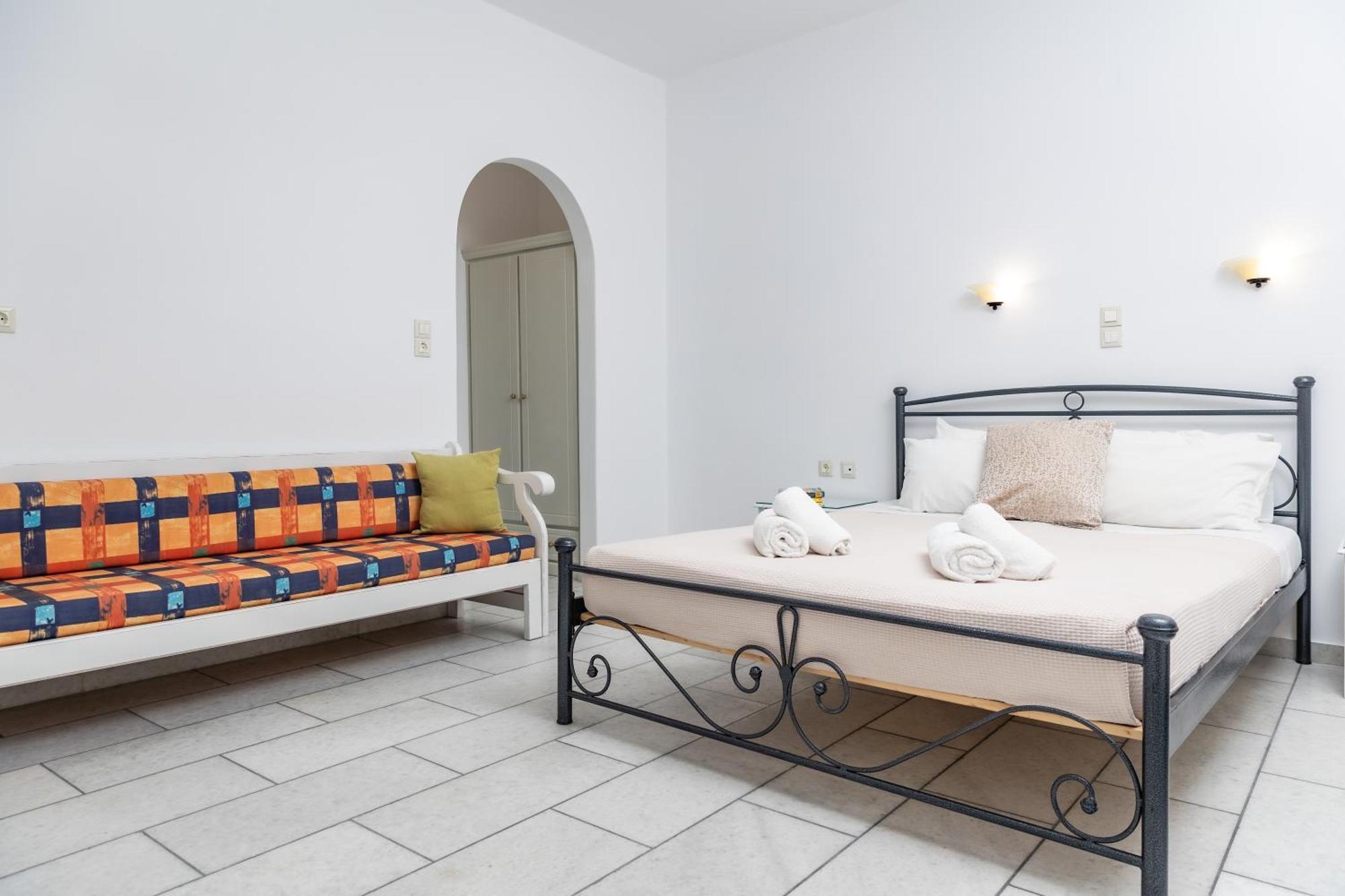 Depis Studios & Apartments Naxos City 외부 사진