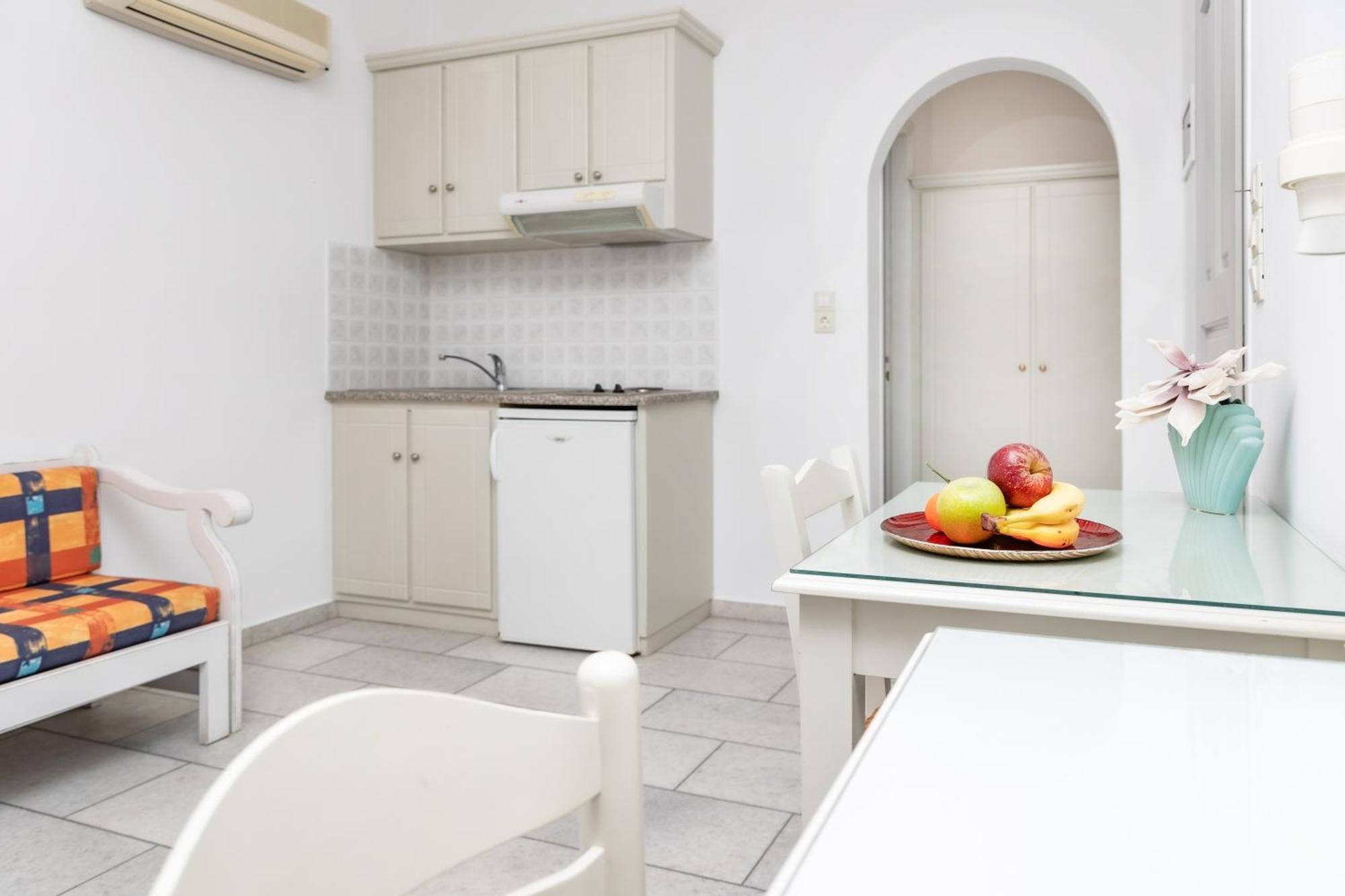 Depis Studios & Apartments Naxos City 외부 사진