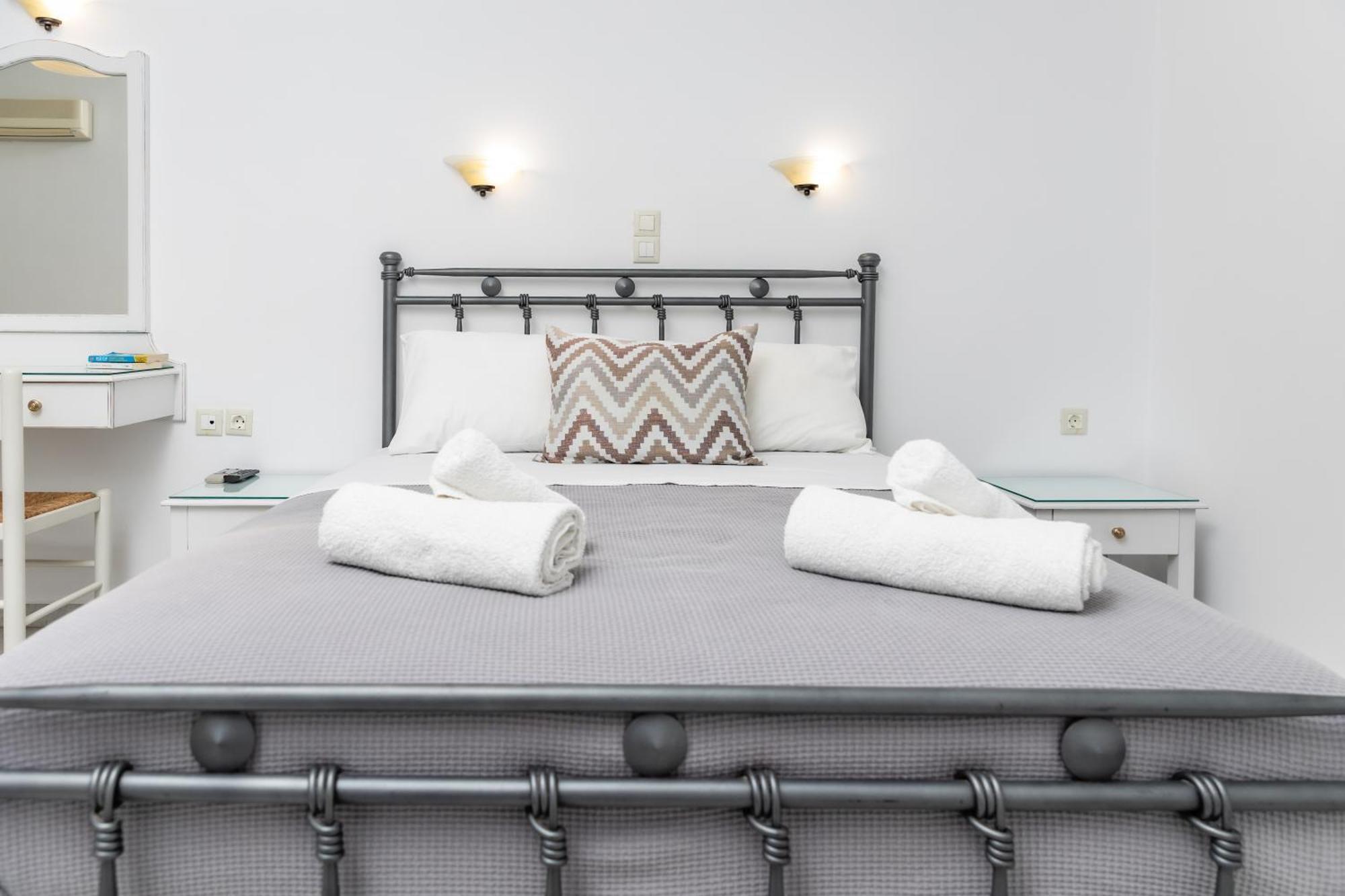 Depis Studios & Apartments Naxos City 외부 사진
