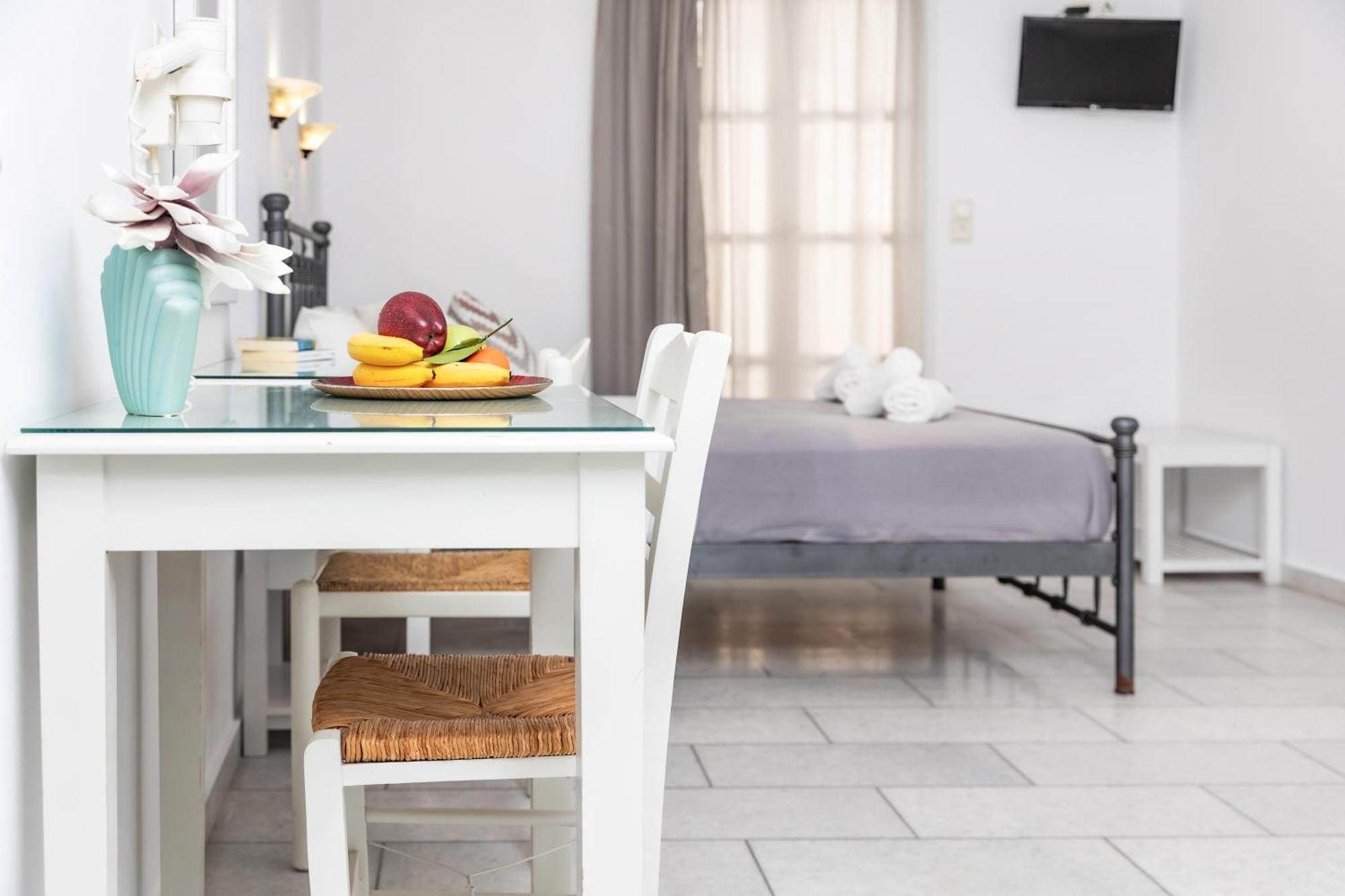 Depis Studios & Apartments Naxos City 외부 사진